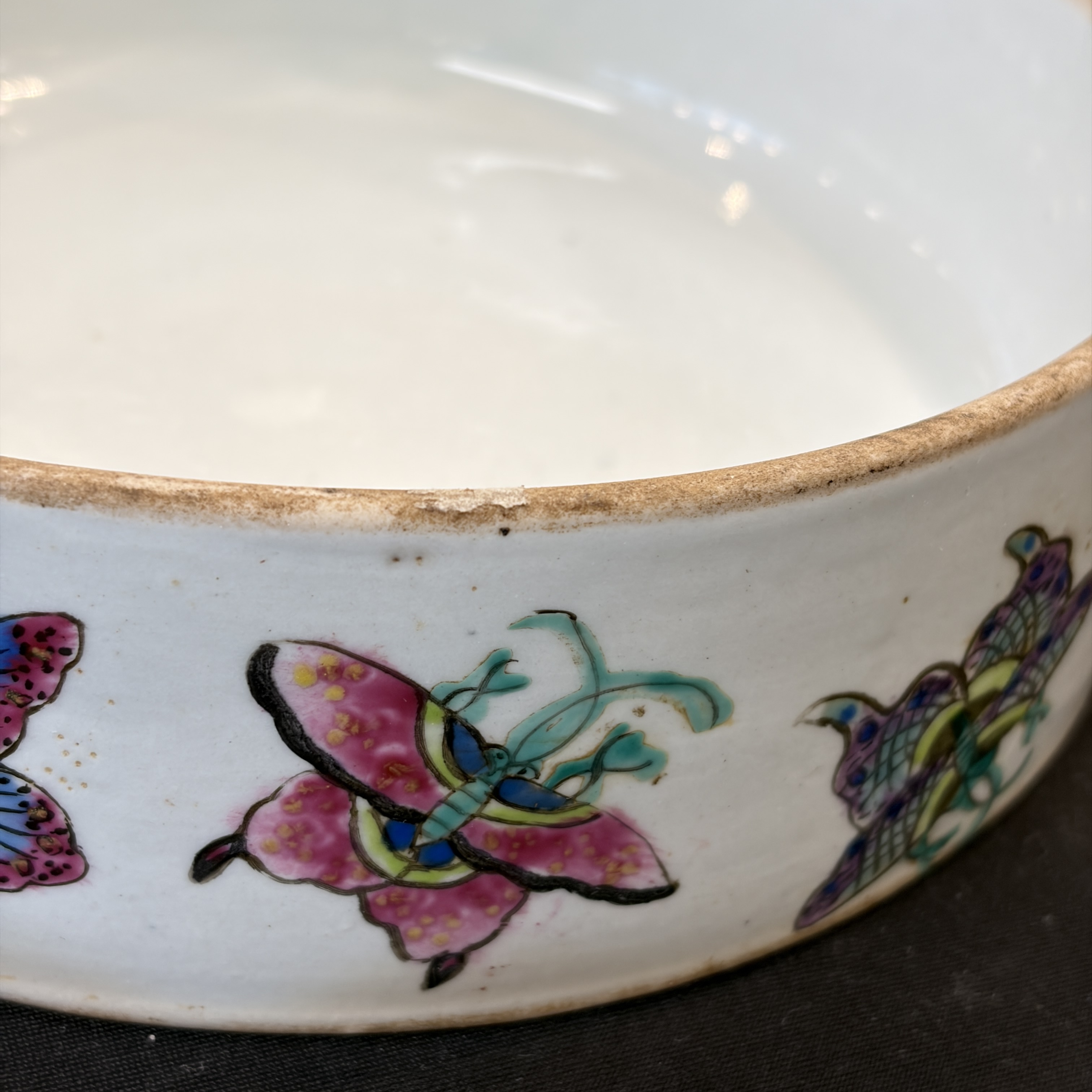 Seven Chinese famille rose, verte and monochrome wares — 照片 87