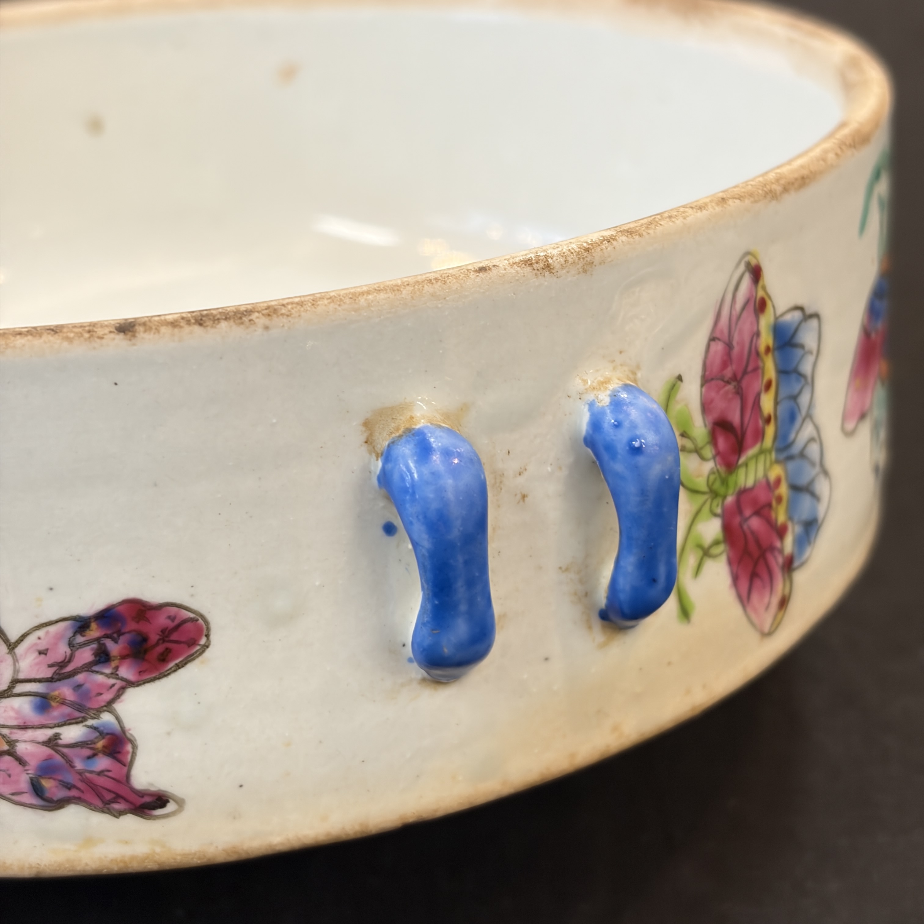 Seven Chinese famille rose, verte and monochrome wares — 照片 88