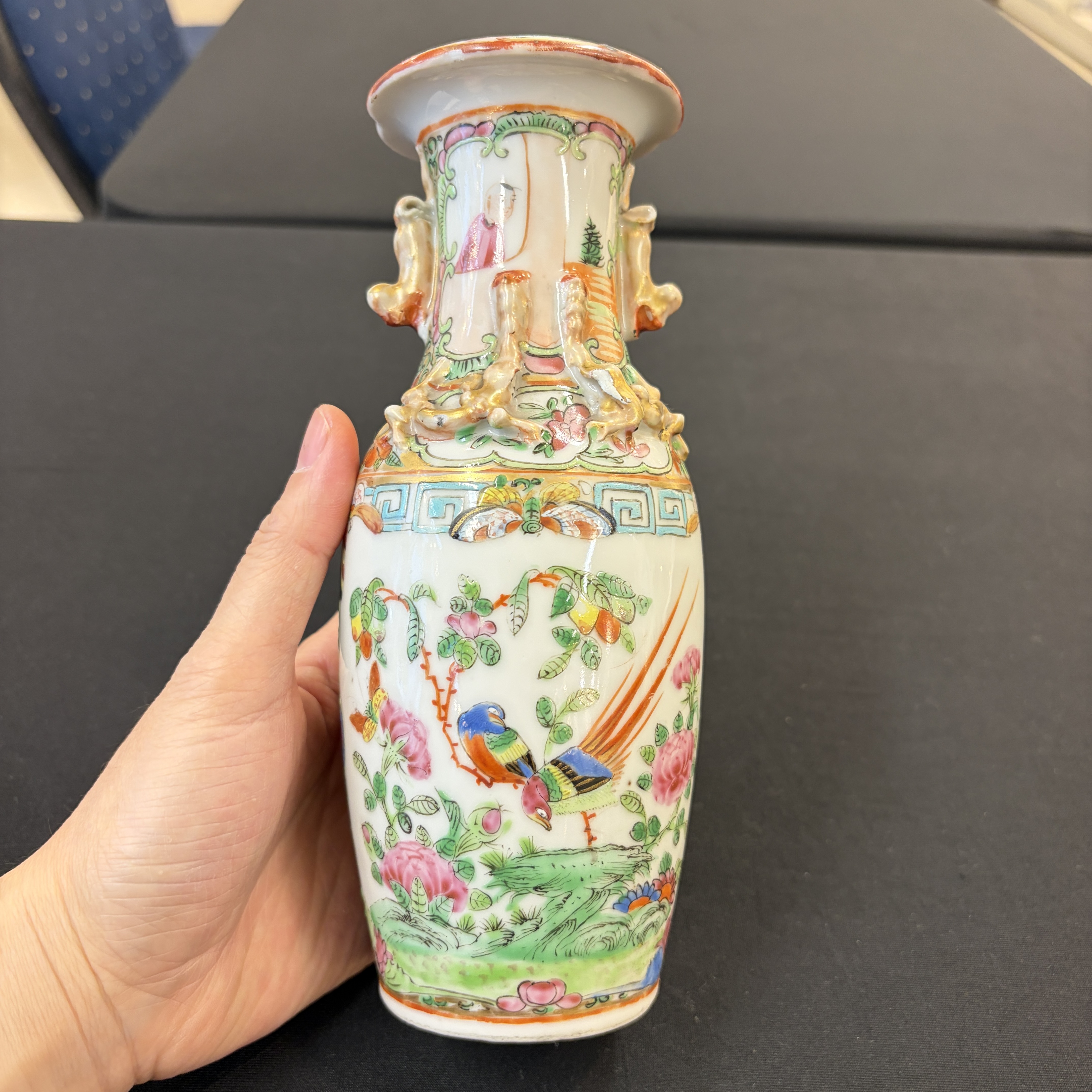 Seven Chinese famille rose, verte and monochrome wares — 照片 2