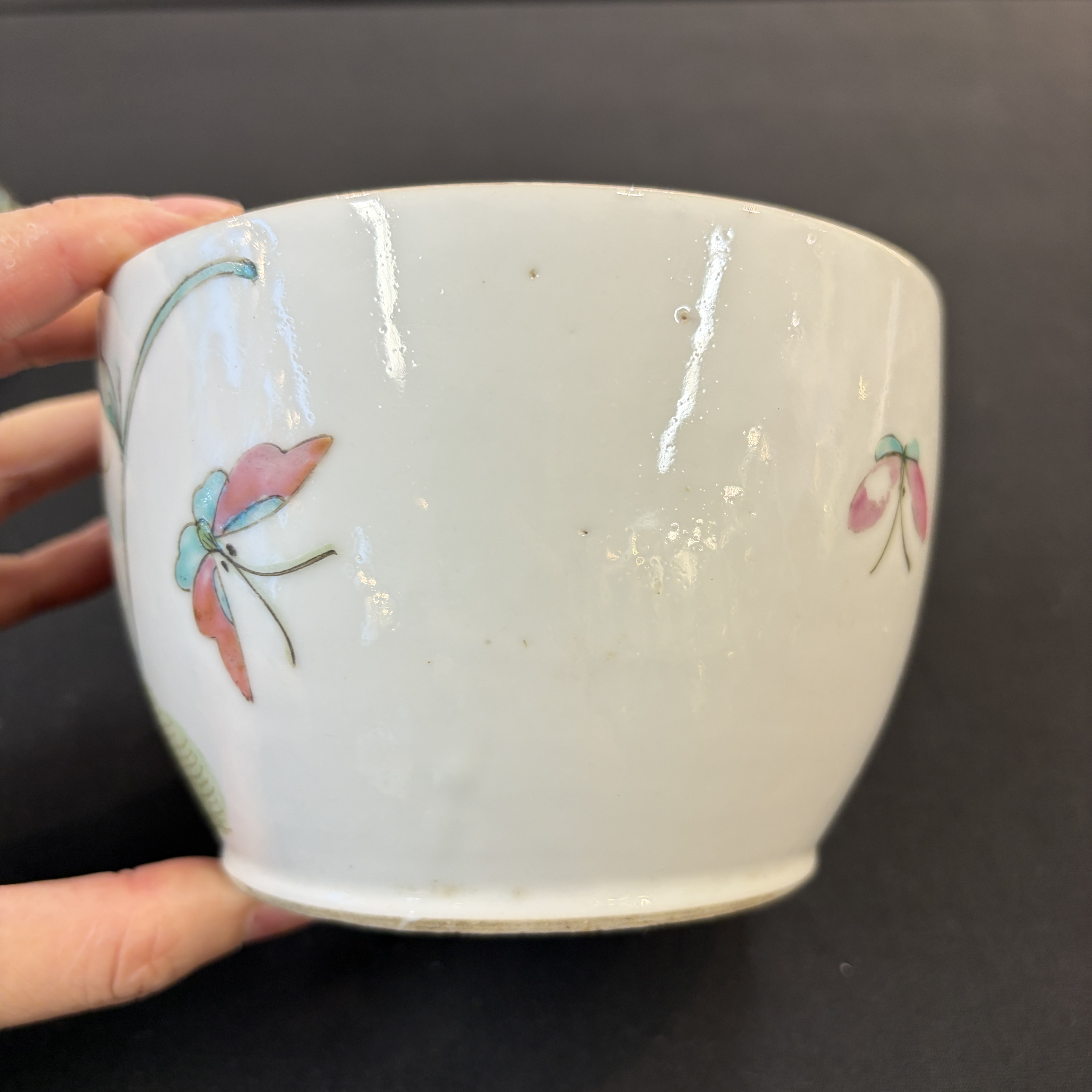 Seven Chinese famille rose, verte and monochrome wares — 照片 24