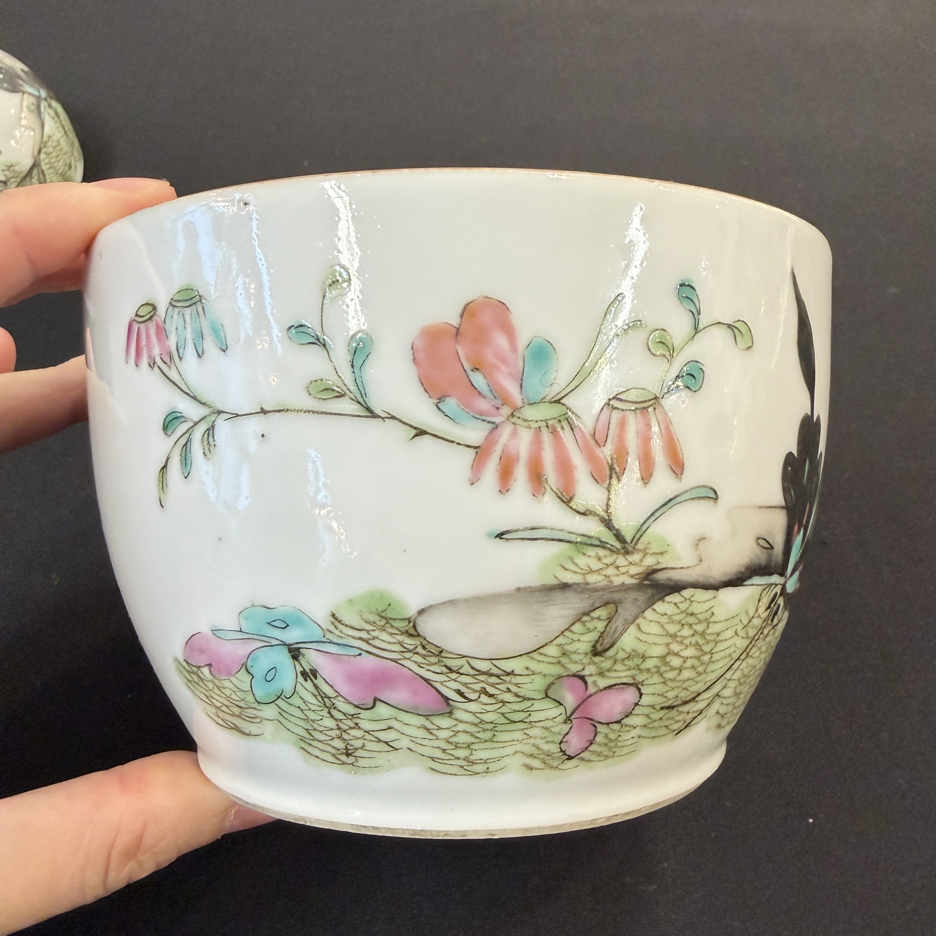 Seven Chinese famille rose, verte and monochrome wares — 照片 26