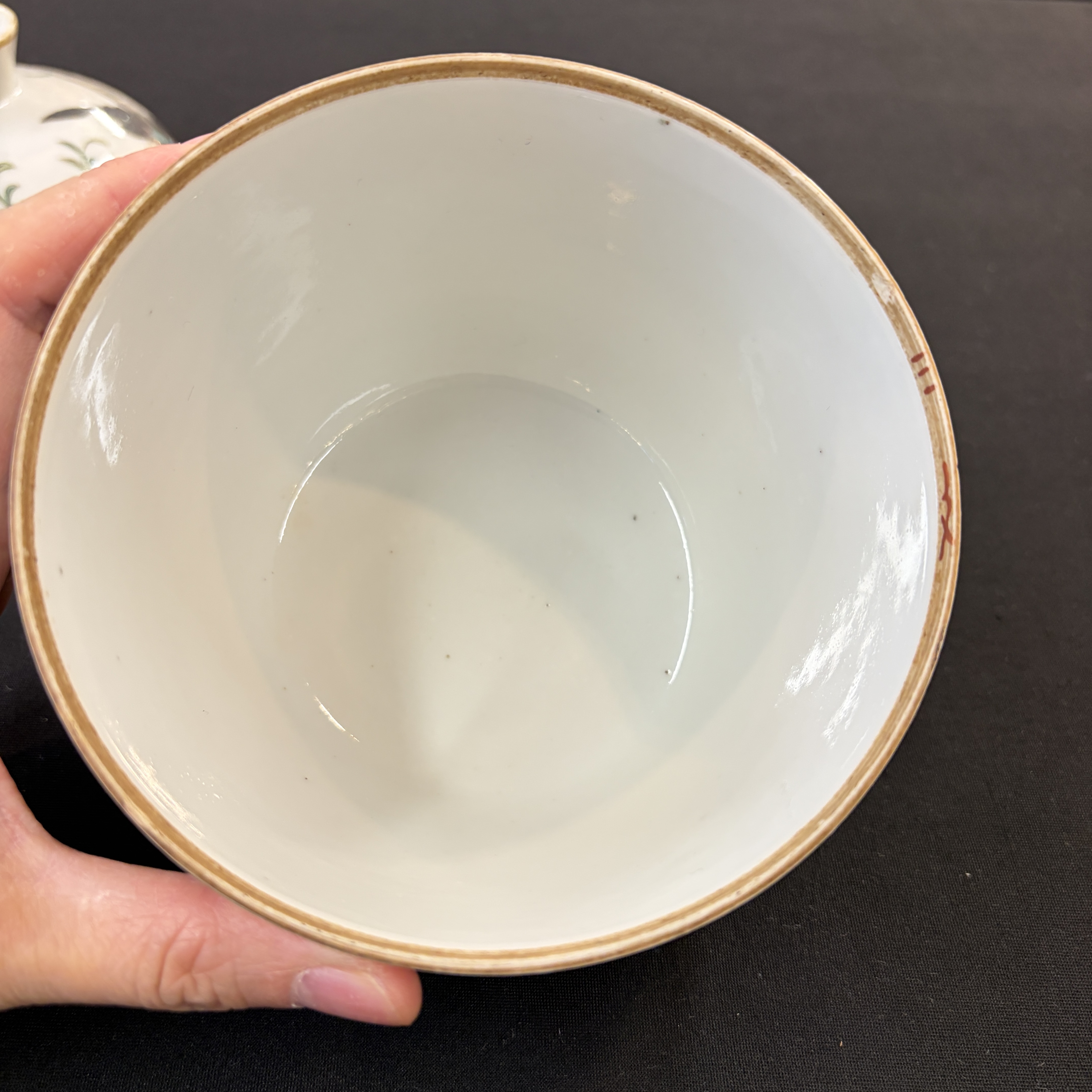 Seven Chinese famille rose, verte and monochrome wares — 照片 27