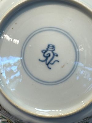 Seven Chinese famille verte cups and four saucers, conch shell and lingzhi marks, Kangxi — photo 129