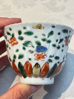 Seven Chinese famille verte cups and four saucers, conch shell and lingzhi marks, Kangxi — photo 19