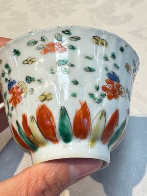 Seven Chinese famille verte cups and four saucers, conch shell and lingzhi marks, Kangxi — photo 34