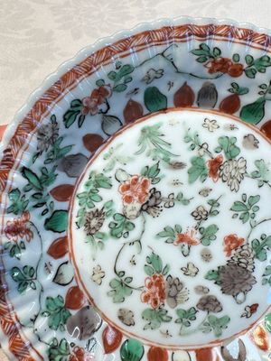 Seven Chinese famille verte cups and four saucers, conch shell and lingzhi marks, Kangxi — photo 45