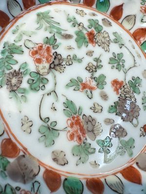 Seven Chinese famille verte cups and four saucers, conch shell and lingzhi marks, Kangxi — photo 48