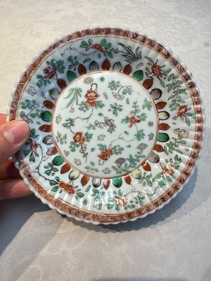 Seven Chinese famille verte cups and four saucers, conch shell and lingzhi marks, Kangxi — photo 58