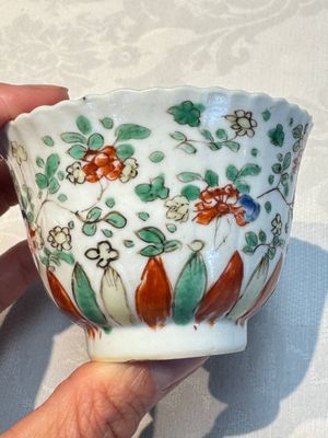 Seven Chinese famille verte cups and four saucers, conch shell and lingzhi marks, Kangxi — photo 6