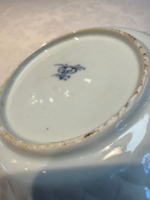 Seven Chinese famille verte cups and four saucers, conch shell and lingzhi marks, Kangxi — photo 67