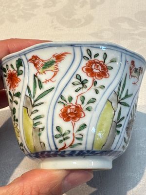 Seven Chinese famille verte cups and four saucers, conch shell and lingzhi marks, Kangxi — photo 72