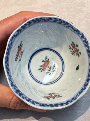 Seven Chinese famille verte cups and four saucers, conch shell and lingzhi marks, Kangxi — photo 86