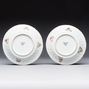 Seven Chinese famille verte cups and four saucers, conch shell and lingzhi marks, Kangxi — photo 5