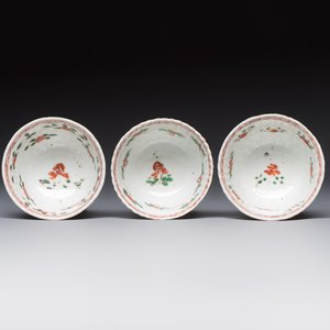 Seven Chinese famille verte cups and four saucers, conch shell and lingzhi marks, Kangxi — photo 10