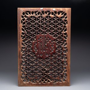Seven Chinese gilt-lacquered carved wooden panels with narrative design, 19th C. — 照片 5