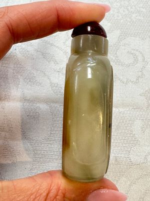 Seven Chinese glass snuff bottles, Daoguang mark, 19/20th C. — photo 37