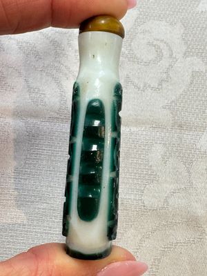 Seven Chinese glass snuff bottles, Daoguang mark, 19/20th C. — photo 47