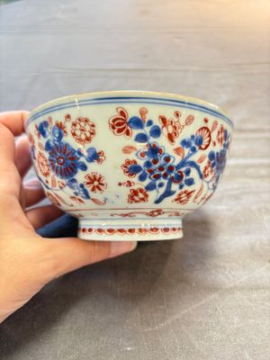 Seven Chinese Imari-style and famille rose bowls with floral and figural designs, 18th C. — foto 38
