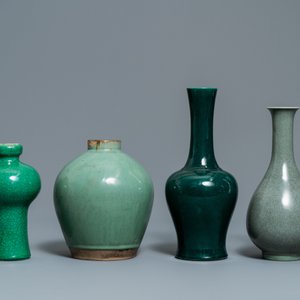 Seven Chinese monochrome green and turquoise porcelain wares, 19/20th C. — photo 6