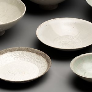 Seven Chinese monochrome wares, Yuan/Ming — foto 8