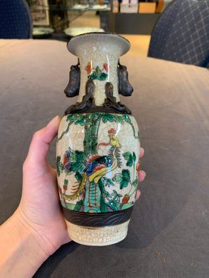 Seven Chinese Nanking blue and white and famille verte crackle-glazed vases, 19/20th C. — photo 37