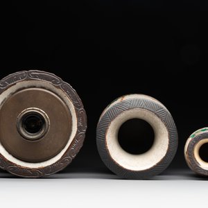Seven Chinese Nanking blue and white and famille verte crackle-glazed vases, 19/20th C. — photo 2