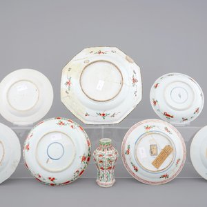 Seven Chinese porcelain plates and a famille verte vase, Kangxi — photo 2