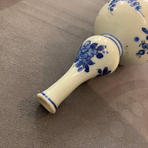 Seven fine Chinese blue and white miniature vases, Kangxi — 照片 7
