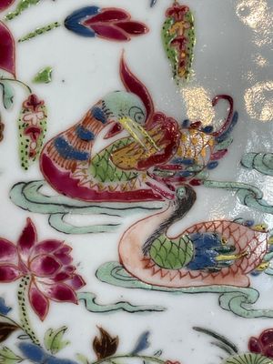 Seven fine Chinese Canton famille rose dishes and plates, 19th C. — photo 24