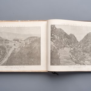Seven Japanese military commemorative albums on the Second Sino-Japanese War and WWII, 1930-1945 — 照片 7