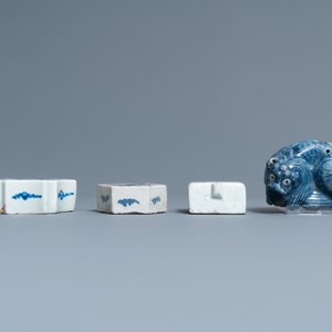 Seven Korean blue and white water droppers, 18/19th C. — 照片 13