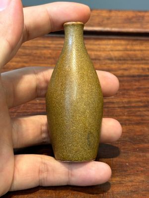 Seven varied Chinese monochrome snuff bottles, Kangxi mark, 18/19th C. — photo 21