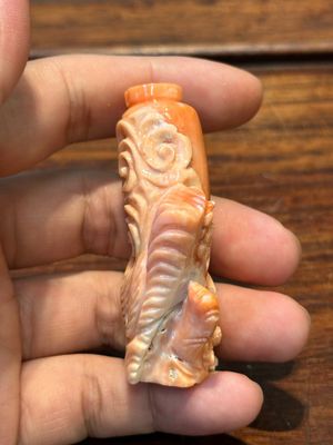 Seven varied Chinese snuff bottles of precious stone, red coral, glass and amber, 19th C. — 照片 50