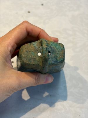 Seven various Chinese bronze and cast-iron bells, Han and later — photo 13