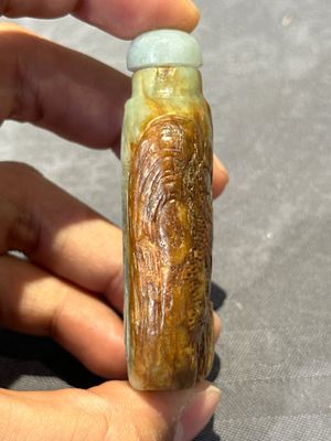 Seven various Chinese jade, agate and glass snuff bottles, 19/20th C. — photo 19