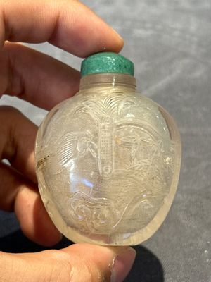 Seven various Chinese jade, agate and glass snuff bottles, 19/20th C. — photo 44