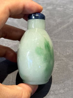 Seven various Chinese jade, agate and glass snuff bottles, 19/20th C. — photo 53