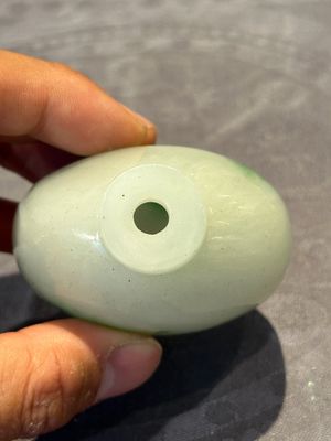 Seven various Chinese jade, agate and glass snuff bottles, 19/20th C. — photo 54