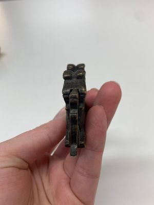 Seven various Chinese metal and cloisonné locks, Qing — photo 49