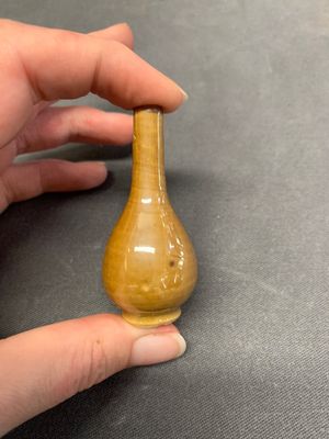 Seven various Chinese monochrome miniature vases, Kangxi/Qianlong — photo 21