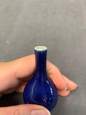 Seven various Chinese monochrome miniature vases, Kangxi/Qianlong — photo 41