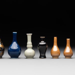 Seven various Chinese monochrome miniature vases, Kangxi/Qianlong — photo 3