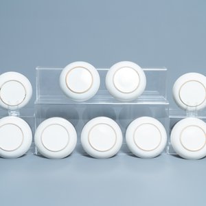 Seventeen Chinese famille rose cups and nineteen saucers, Qianlong — 照片 5