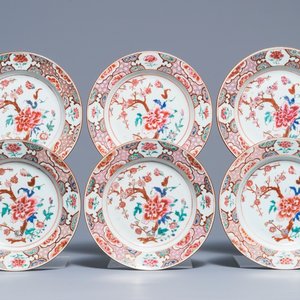 Six assiettes en porcelaine de Chine famille rose à décor floral, Qianlong — photo 1