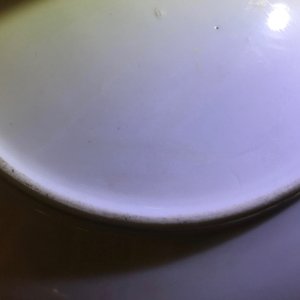 Six assiettes en porcelaine dorée, origines diverses, 18/19ème — photo 27