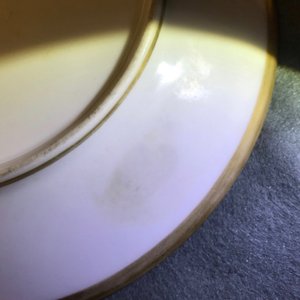 Six assiettes en porcelaine dorée, origines diverses, 18/19ème — photo 28