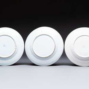 Six blue and white Dutch Delft 'Month' plates, Makkum, 19th C. — 照片 5