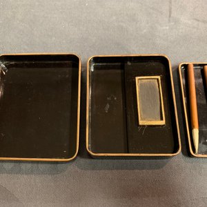 Six boîtes couvertes en laque de Japon, Meiji/Showa, 19/20ème — photo 10