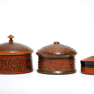 Six boîtes couverts en bois peint, Inde et Afghanistan, 19/20ème — photo 9