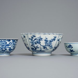 Six bols en porcelaine de Chine en bleu et blanc, Kangxi — photo 4